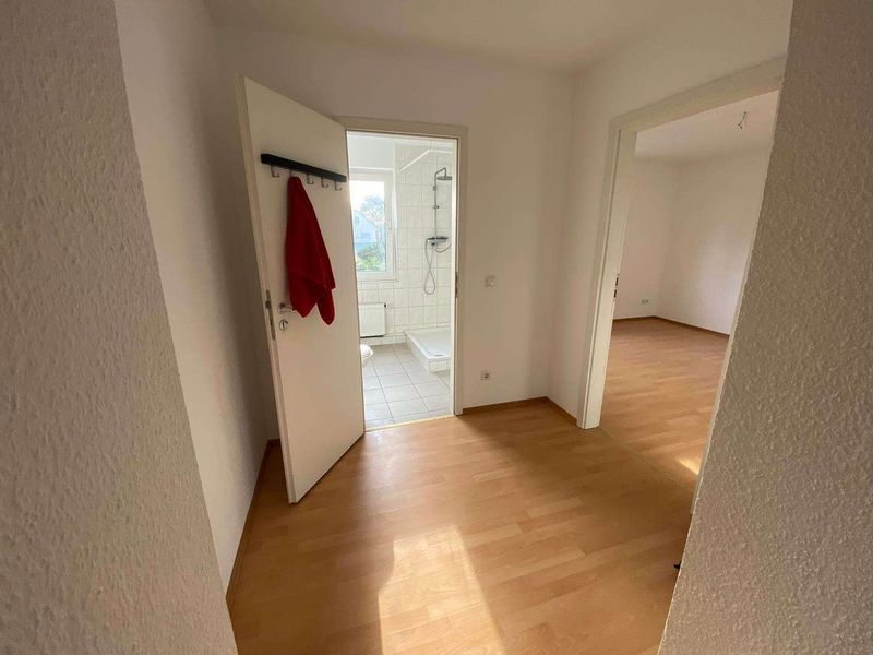 Modern wohnen: Helle 2-Zimmer-Wohnung mit Balkon